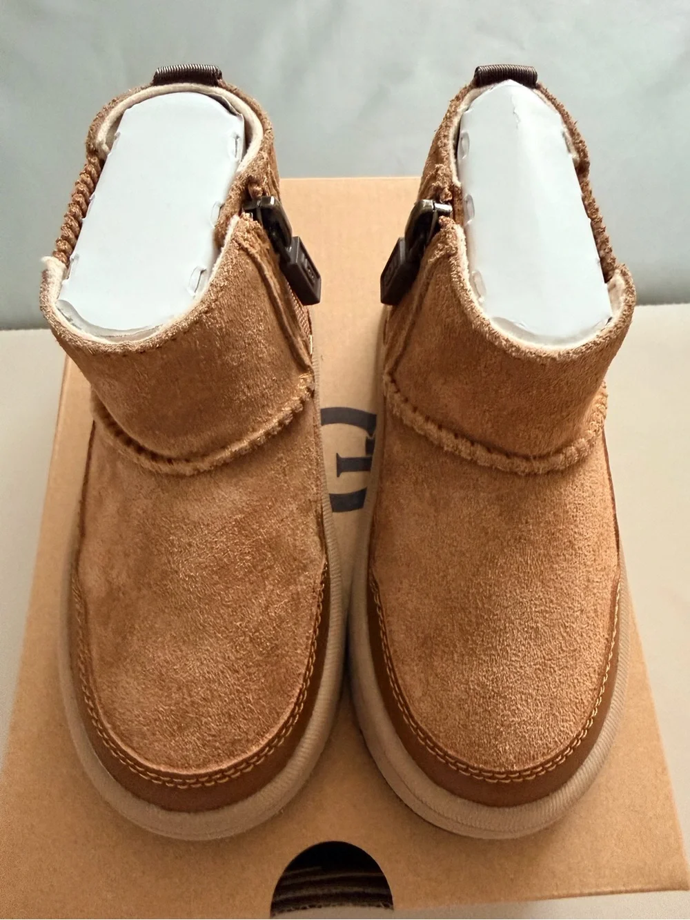 UGG Toddler Boy Chestnut Brown Suede Zip T Hamdi Booties | Size 8 | New